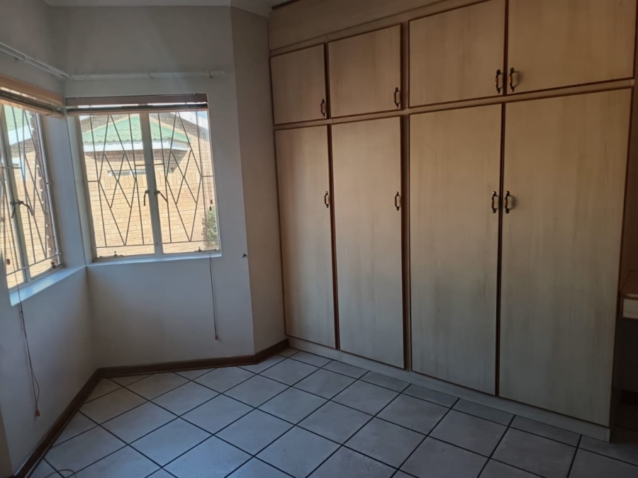 3 Bedroom Property for Sale in Hillcrest Northern Cape